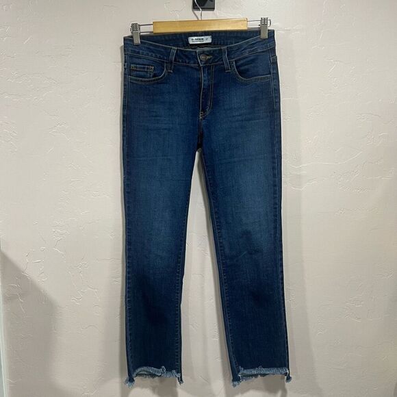 Hi-Low Straight Leg Frayed Hem Denim Pants in Medium Wash - Picture 1 of 6